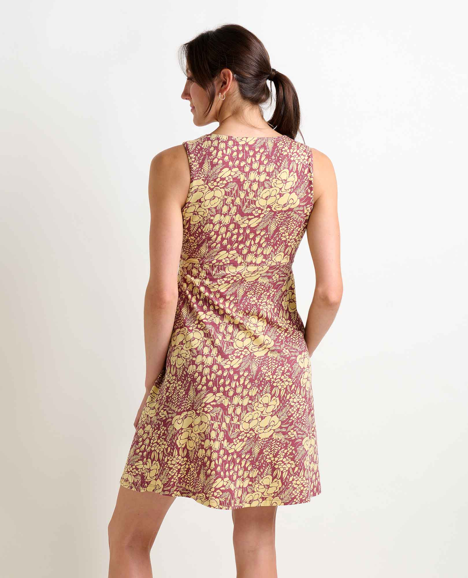 Rosemarie Sleeveless Dress - Softxoi