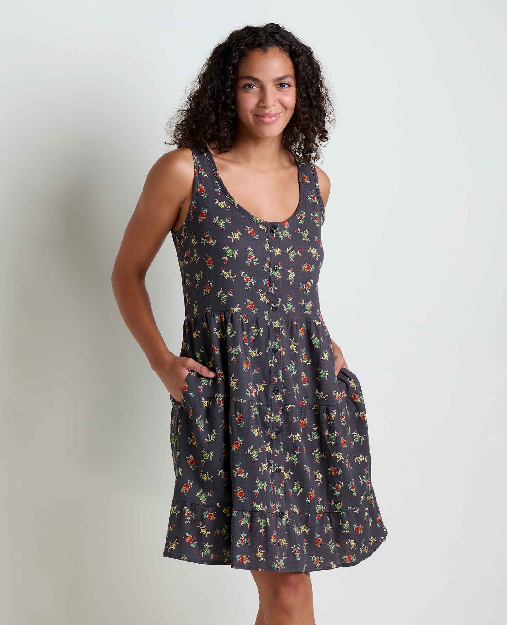 Manzana Tiered Sleeveless Dress - Softxoi