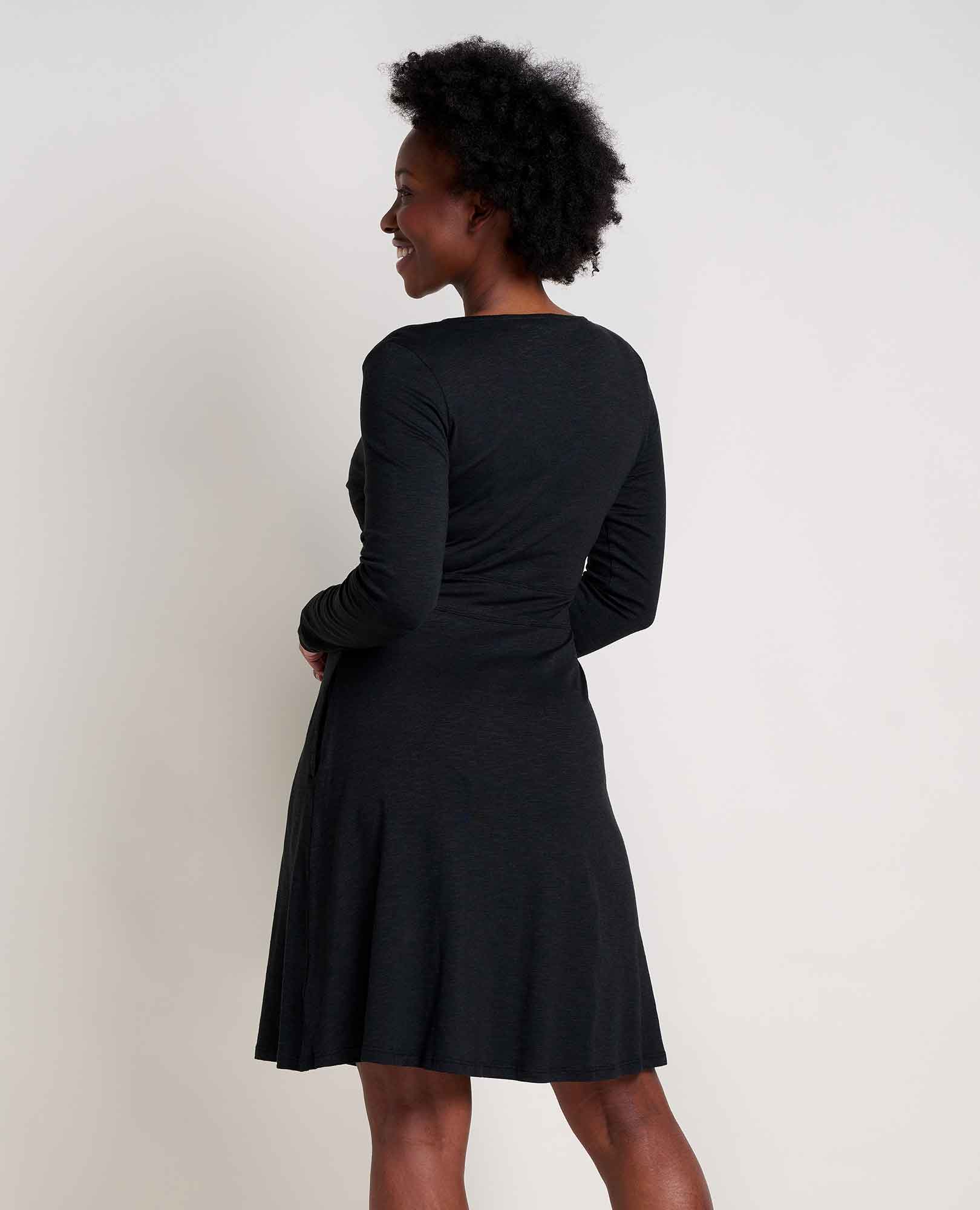 Cue Wrap Long Sleeve Dress - Softxoi