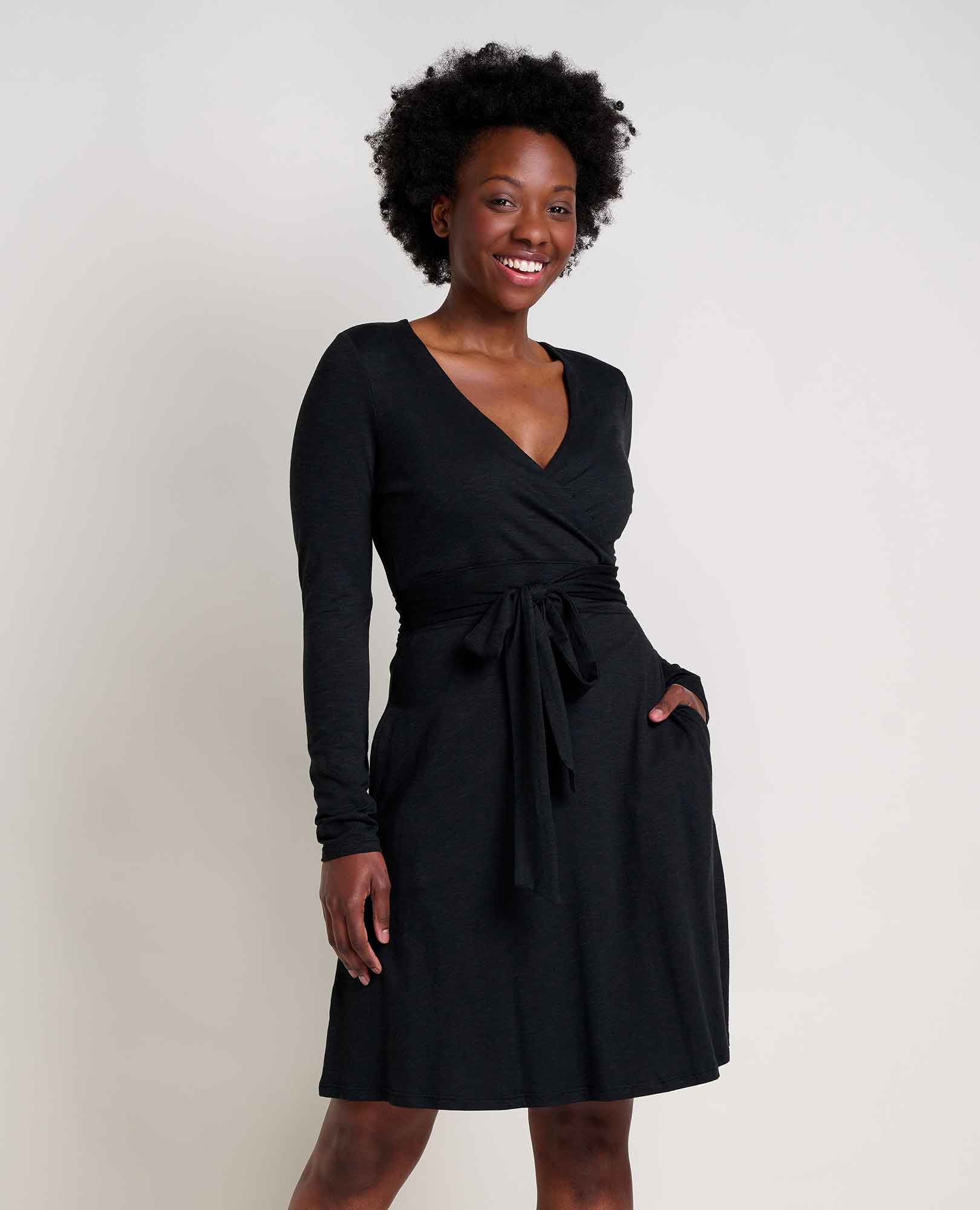 Cue Wrap Long Sleeve Dress - Softxoi